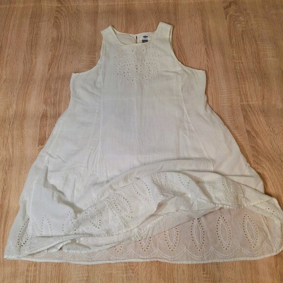 Old Navy Short White Cotton Eyelet Dress Size M Cotton Lined A-Line - Picture 1 of 14
